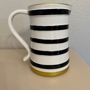 Modern Locke Black and White Painted Pitcher Or Vase Almeria Collection